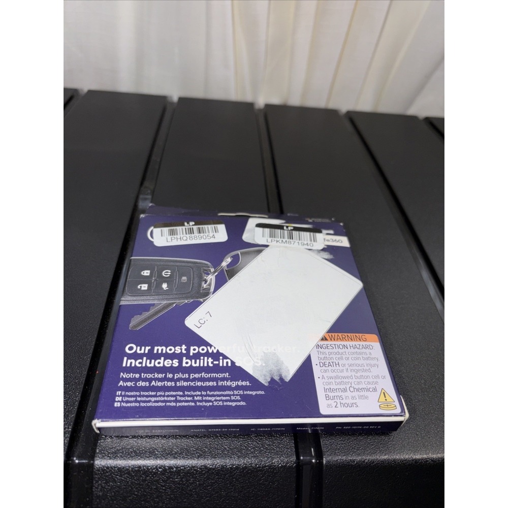 Tile PRO Life360 Pro Bluetooth Tracker Key Finder Locator iOS Android New Sealed - Picture 2 of 7